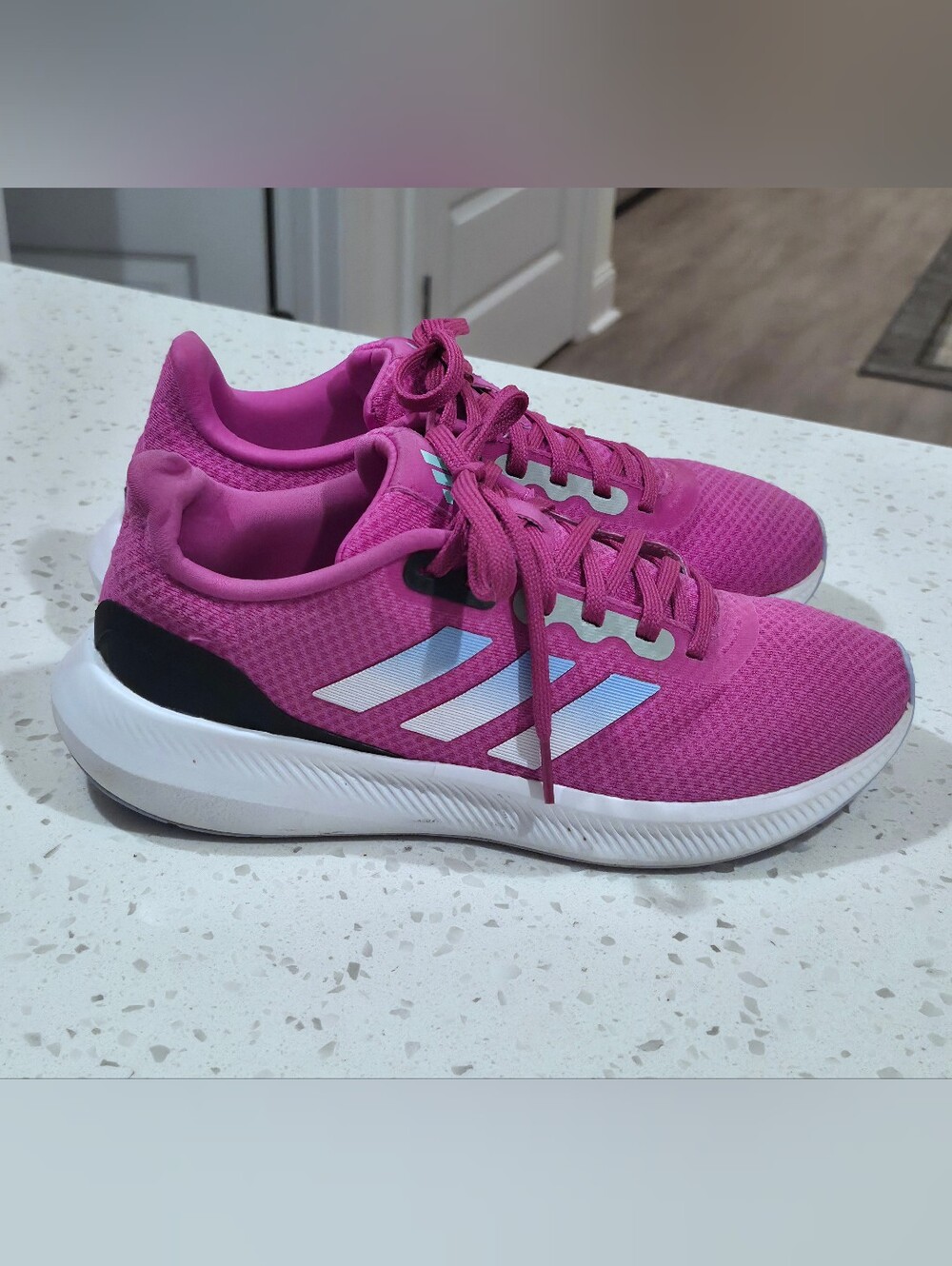 Adidas Duramo CloudFoam Women’s Running Shoes / Size 8
